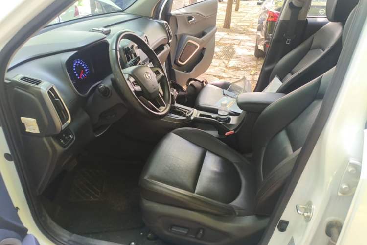 Used Hyundai ix35 2018 2.0L Automatic 2WD Zhiyong·Changxiang Edition Left Front Seat