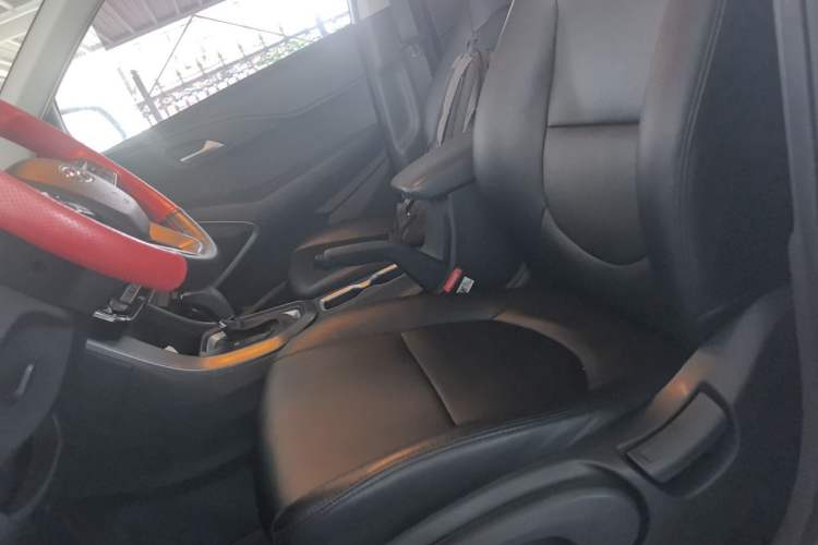 Used Hyundai ix35 2018 2.0L Automatic 2WD Zhiyong·Changzhi Edition Left Front Seat