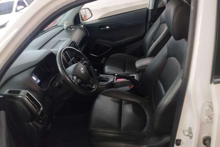 Used Hyundai ix35 2018 2.0L Automatic 2WD Zhiyong·Changxiang Edition Left Front Seat