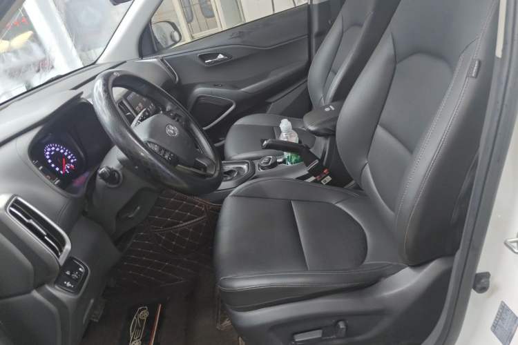 Used Hyundai ix35 2018 2.0L Automatic 2WD Zhiyong·Changxiang Edition Left Front Seat