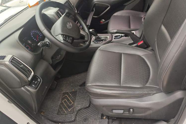 Used Hyundai ix35 2018 2.0L Automatic 2WD Zhiyong·Changxiang Edition Left Front Seat