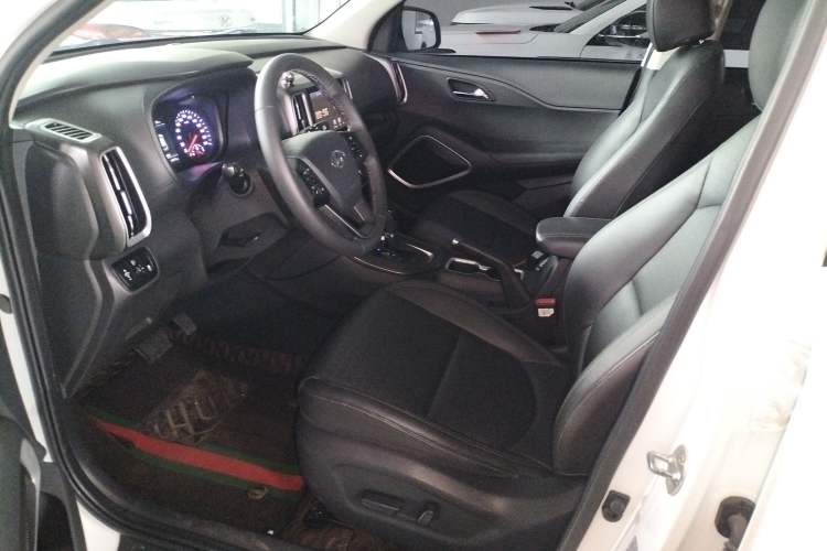 Used Hyundai ix35 2018 2.0L Automatic 2WD Zhiyong·Changxiang Edition Left Front Seat