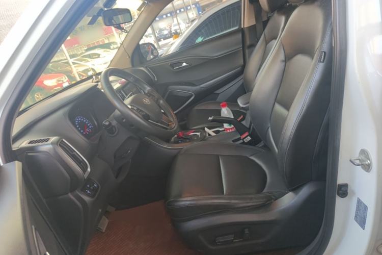 Used Hyundai ix35 2018 2.0L Automatic 2WD Zhiyong·Changxiang Edition Left Front Seat