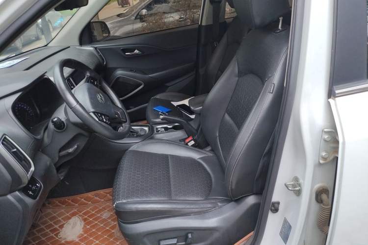 Used Hyundai ix35 2018 2.0L Automatic 2WD Zhiyong·Changxiang Edition Left Front Seat