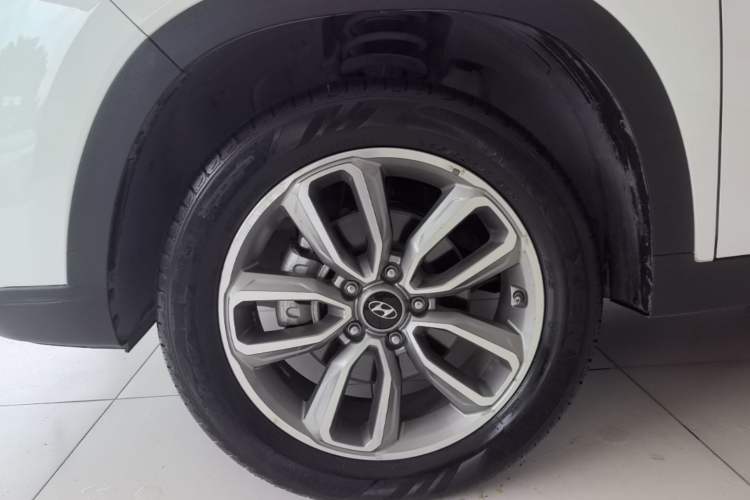 Used Hyundai ix35 2018 2.0L Automatic 2WD Zhiyong·Changxiang Edition Left Front Wheel Hub