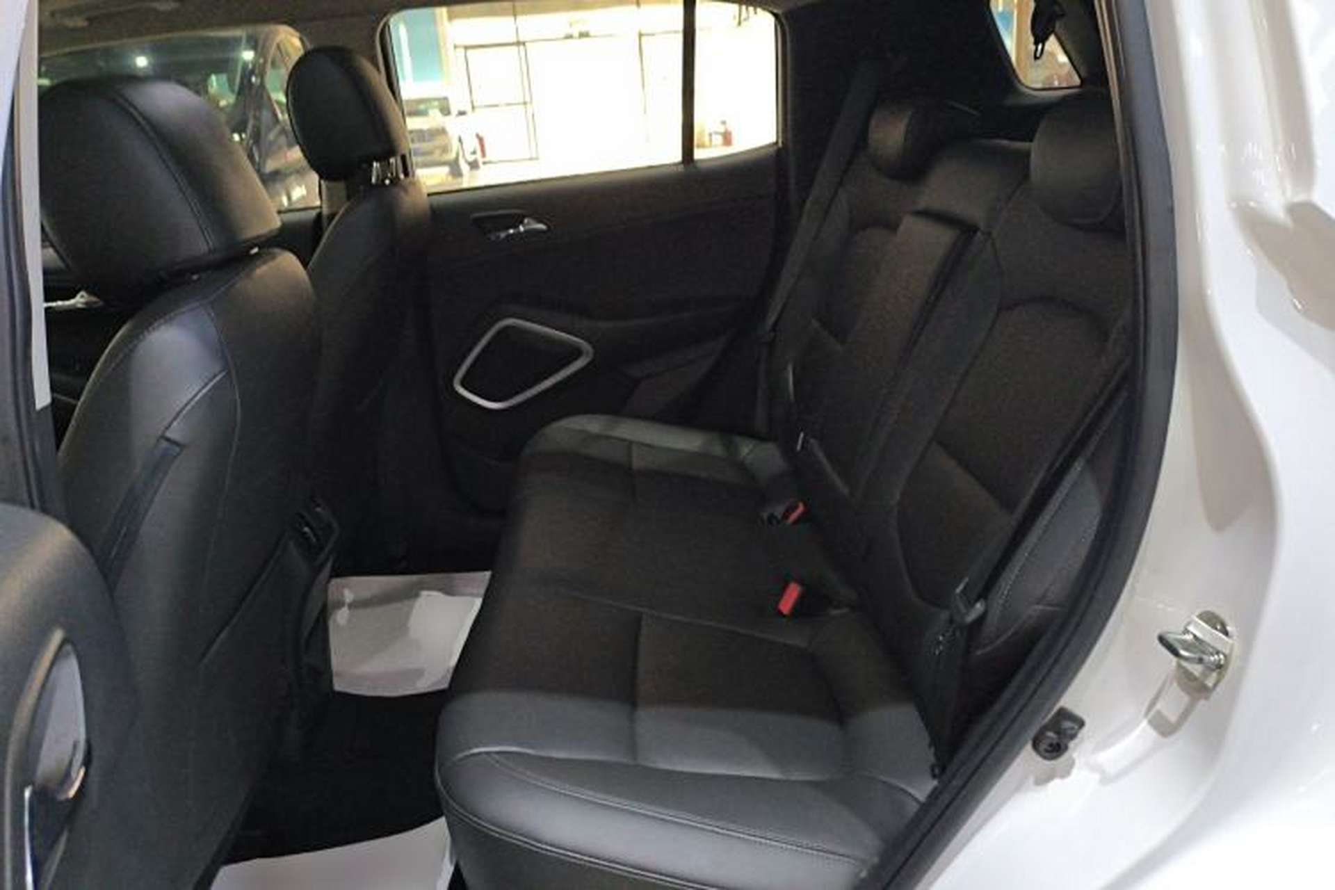 Used Hyundai ix35 2018 2.0L Automatic 2WD Zhiyong·Changxiang Edition Left Rear Seat
