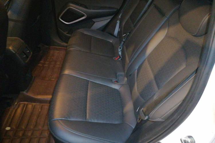 Used Hyundai ix35 2018 2.0L Automatic 2WD Zhiyong·Changxiang Edition Left Rear Seat