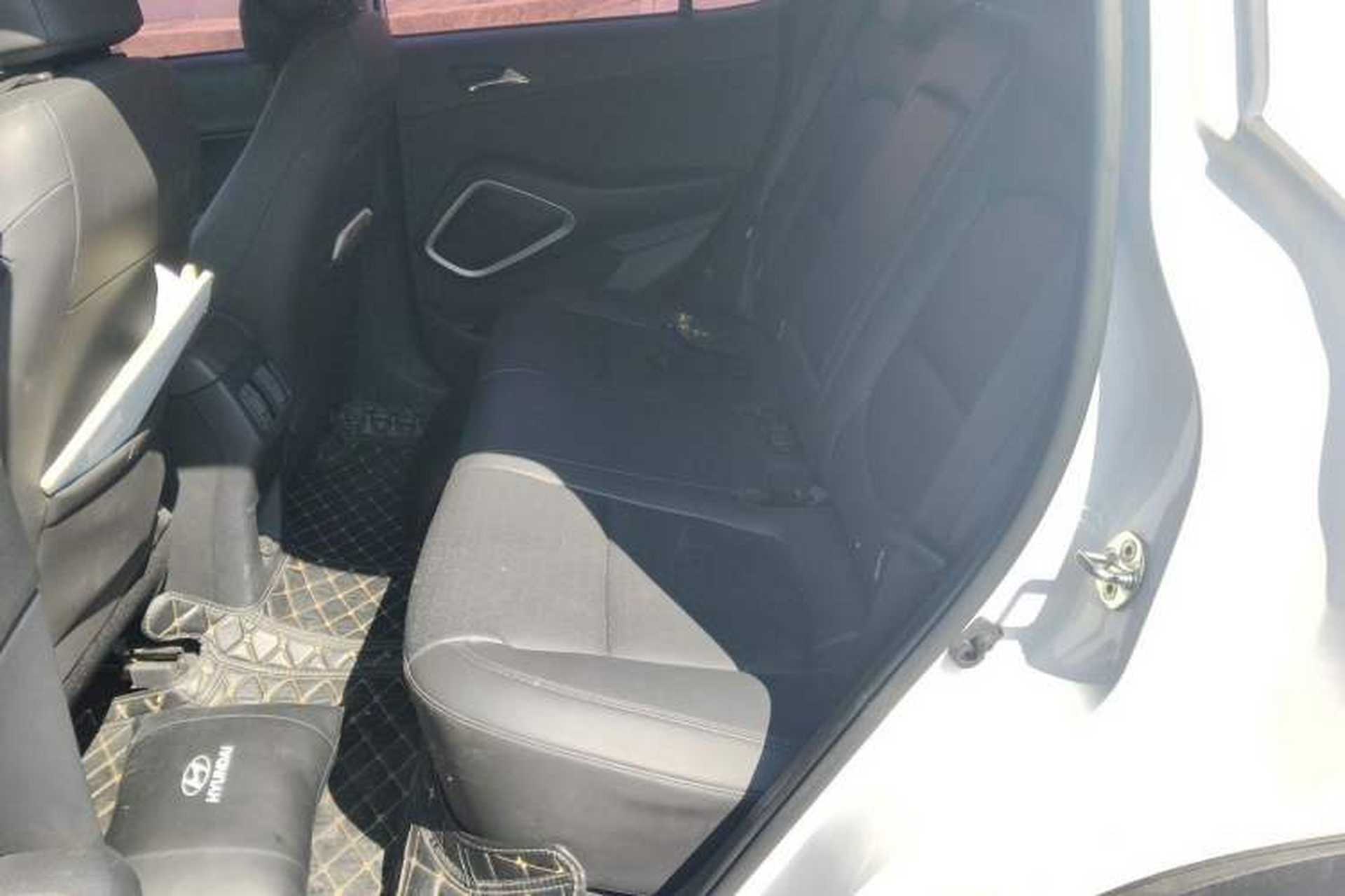 Used Hyundai ix35 2018 2.0L Automatic 2WD Zhiyong·Changxiang Edition Left Rear Seat