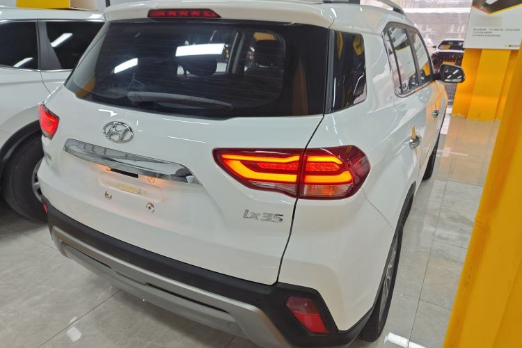 Used Hyundai ix35 2018 2.0L Automatic 2WD Zhiyong·Changxiang Edition Rear Right 45 Deg