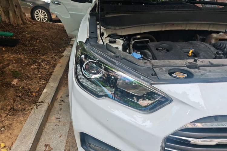 Used Hyundai ix35 2018 2.0L Automatic 2WD Zhiyong·Changxiang Edition Right Front Headlight