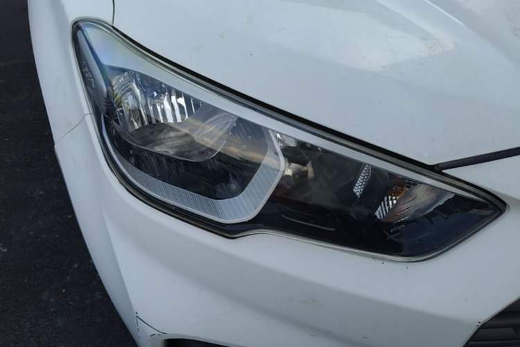 Used Hyundai ix35 2018 2.0L Automatic 2WD Zhiyong·Changzhi Edition Right Front Headlight