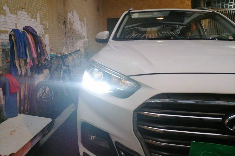 Used Hyundai ix35 2018 2.0L Automatic 2WD Zhiyong·Changxiang Edition Right Front Headlight