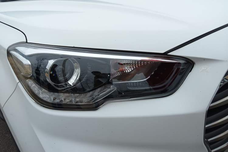 Used Hyundai ix35 2018 2.0L Automatic 2WD Zhiyong·Changxiang Edition Right Front Headlight