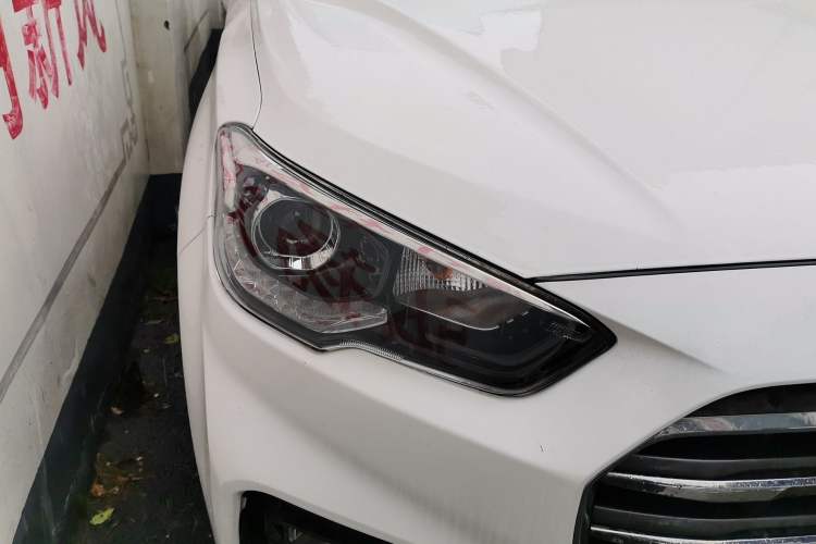 Used Hyundai ix35 2018 2.0L Automatic 2WD Zhiyong·Changxiang Edition Right Front Headlight