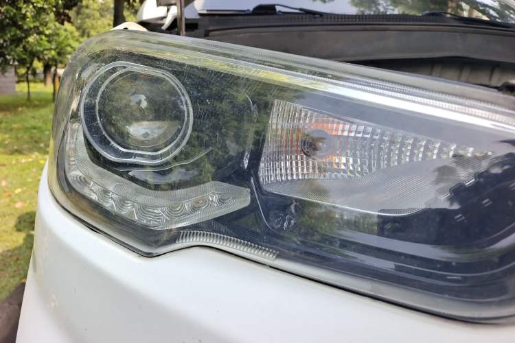 Used Hyundai ix35 2018 2.0L Automatic 2WD Zhiyong·Changxiang Edition Right Front Headlight