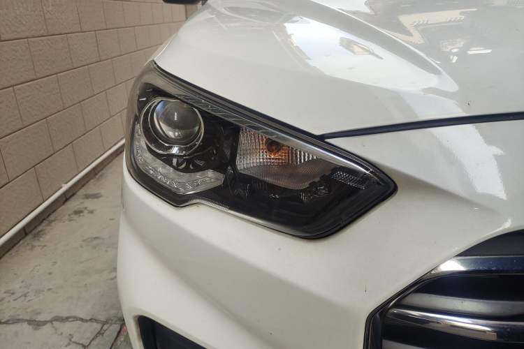 Used Hyundai ix35 2018 2.0L Automatic 2WD Zhiyong·Changxiang Edition Right Front Headlight
