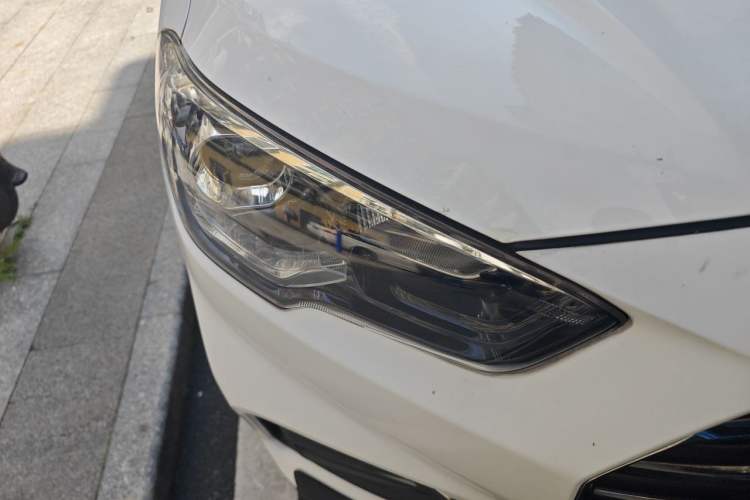 Used Hyundai ix35 2018 2.0L Automatic 2WD Zhiyong·Changxiang Edition Right Front Headlight