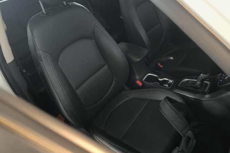 Used Hyundai ix35 2018 2.0L Automatic 2WD Zhiyong·Changxiang Edition Right Front Seat