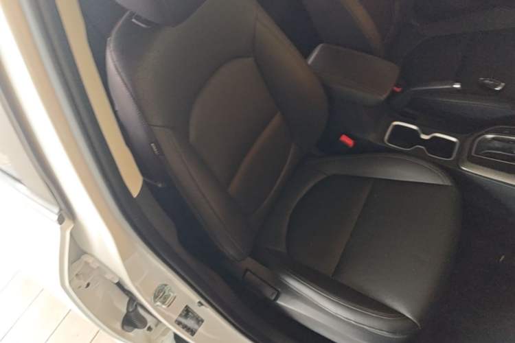 Used Hyundai ix35 2018 2.0L Automatic 2WD Zhiyong·Changxiang Edition Right Front Seat