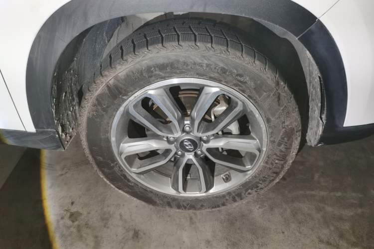 Used Hyundai ix35 2018 2.0L Automatic 2WD Zhiyong·Changxiang Edition Right Front Wheel Hub