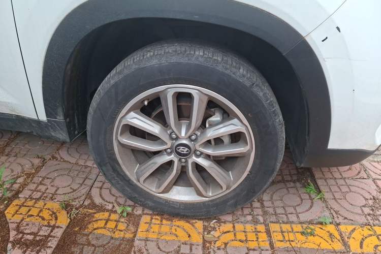 Used Hyundai ix35 2018 2.0L Automatic 2WD Zhiyong·Changxiang Edition Right Front Wheel Hub