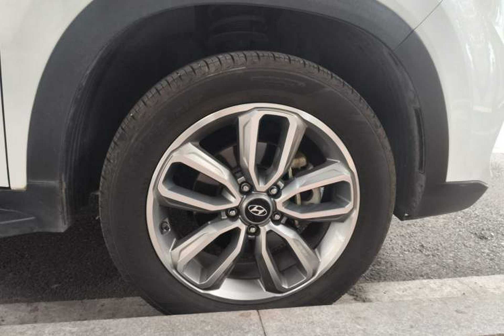 Used Hyundai ix35 2018 2.0L Automatic 2WD Zhiyong·Changxiang Edition Right Front Wheel Hub