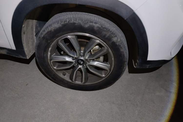 Used Hyundai ix35 2018 2.0L Automatic 2WD Zhiyong·Changxiang Edition Right Front Wheel Hub
