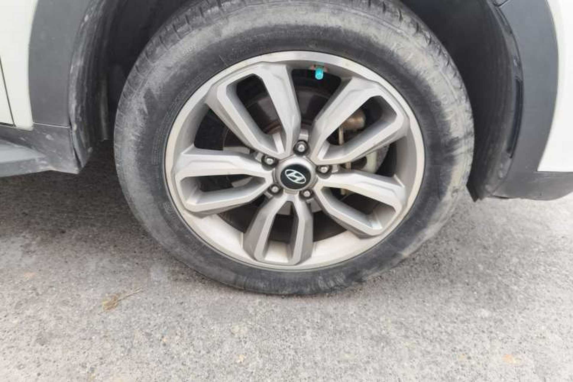 Used Hyundai ix35 2018 2.0L Automatic 2WD Zhiyong·Changxiang Edition Right Front Wheel Hub
