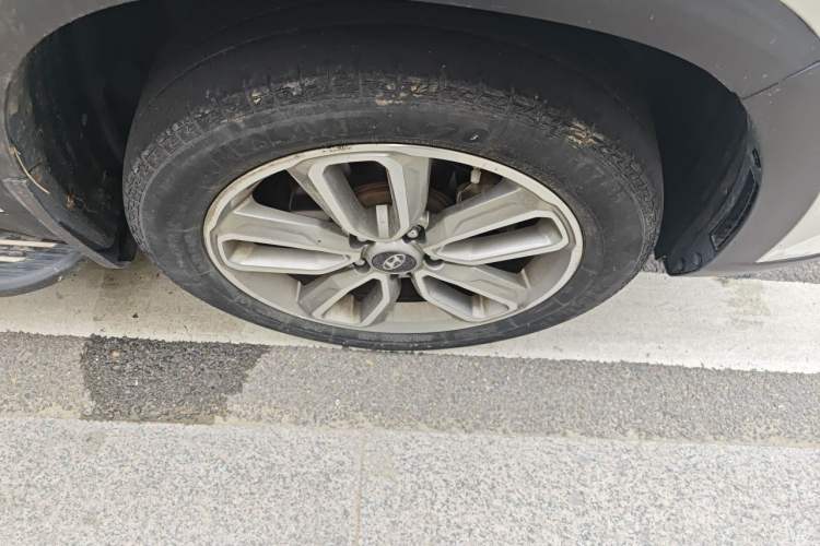 Used Hyundai ix35 2018 2.0L Automatic Two-Wheel Drive Zhiyong·Changlian Edition Right Front Wheel Hub