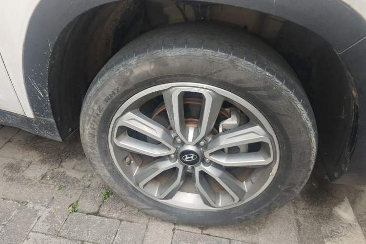Used Hyundai ix35 2018 2.0L Automatic 2WD Zhiyong·Changxiang Edition Right Front Wheel Hub