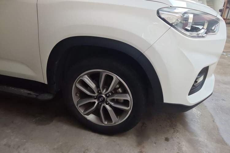 Used Hyundai ix35 2018 2.0L Automatic 2WD Zhiyong·Changxiang Edition Right Front Wheel Hub
