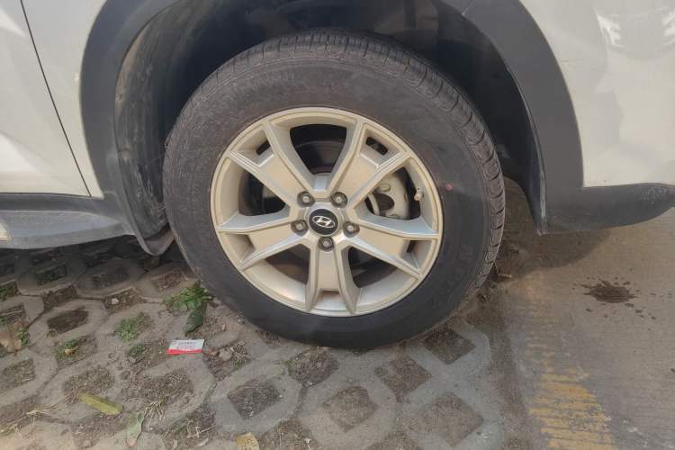 Used Hyundai ix35 2018 2.0L Manual Two-Wheel Drive Zhiyong·Changzhi Edition Right Front Wheel Hub