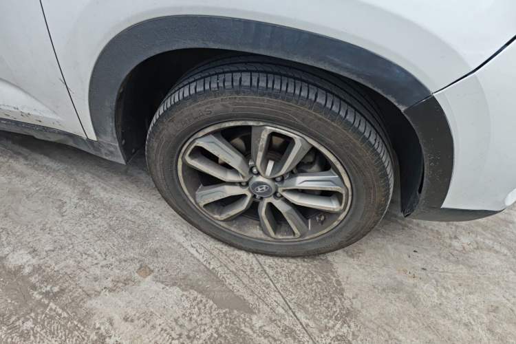 Used Hyundai ix35 2018 2.0L Automatic 2WD Zhiyong·Changxiang Edition Right Front Wheel Hub