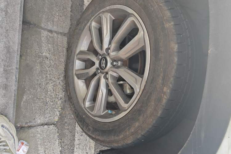Used Hyundai ix35 2018 2.0L Automatic 2WD Zhiyong·Changxiang Edition Right Front Wheel Hub