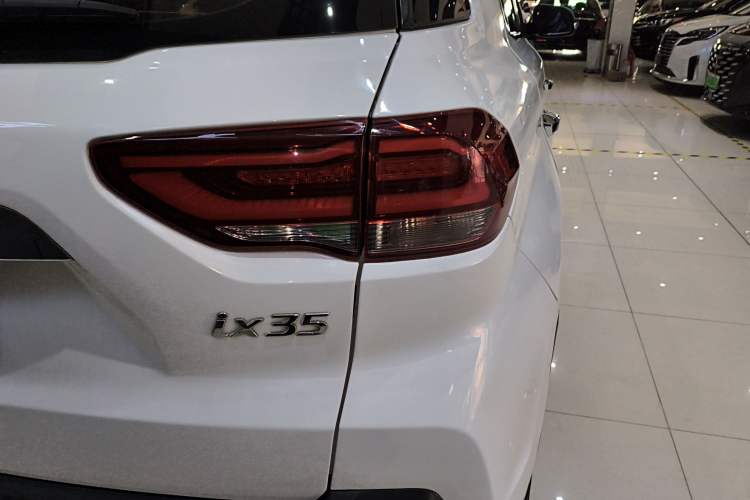 Used Hyundai ix35 2018 2.0L Automatic 2WD Zhiyong·Changxiang Edition Right Rear Taillight