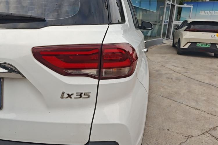 Used Hyundai ix35 2018 2.0L Automatic 2WD Zhiyong·Changxiang Edition Right Rear Taillight