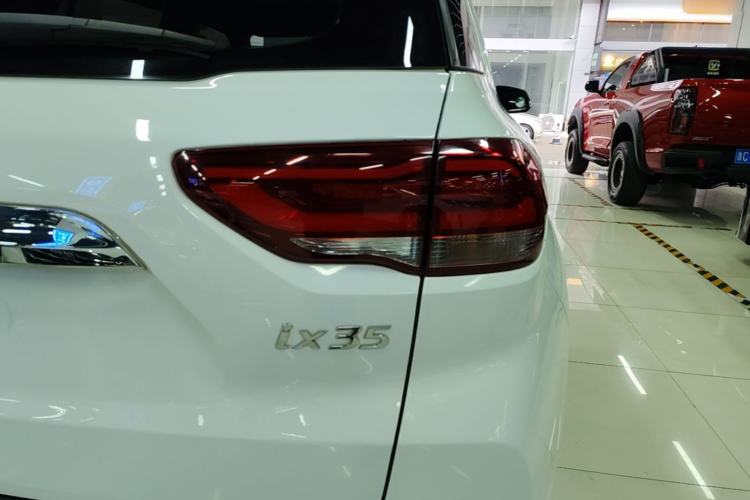 Used Hyundai ix35 2018 2.0L Automatic 2WD Zhiyong·Changxiang Edition Right Rear Taillight