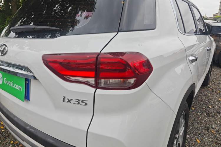 Used Hyundai ix35 2018 2.0L Automatic 2WD Zhiyong·Changxiang Edition Right Rear Taillight