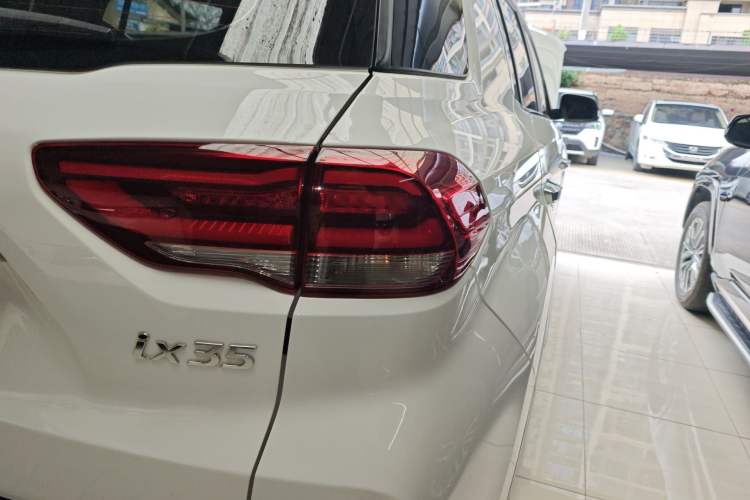 Used Hyundai ix35 2018 2.0L Automatic 2WD Zhiyong·Changxiang Edition Right Rear Taillight