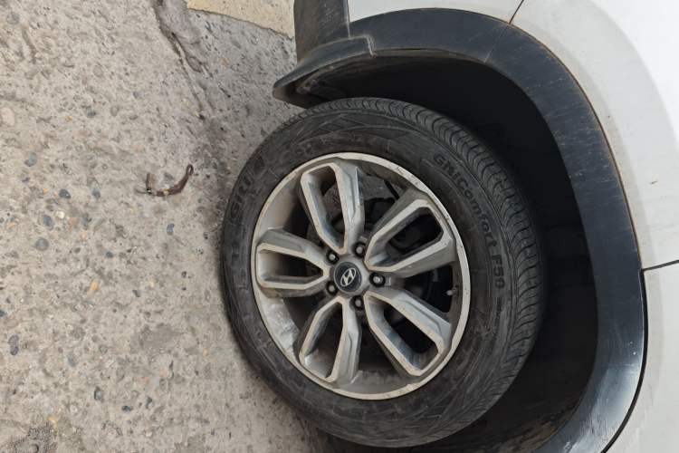 Used Hyundai ix35 2018 2.0L Automatic 2WD Zhiyong·Changxiang Edition Right Rear Wheel Hub