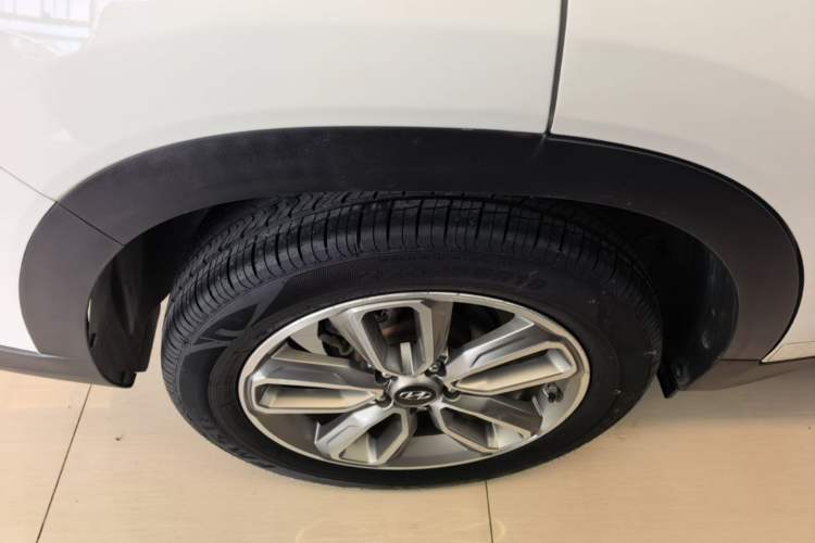 Used Hyundai ix35 2018 2.0L Automatic 2WD Zhiyong·Changxiang Edition Right Rear Wheel Hub