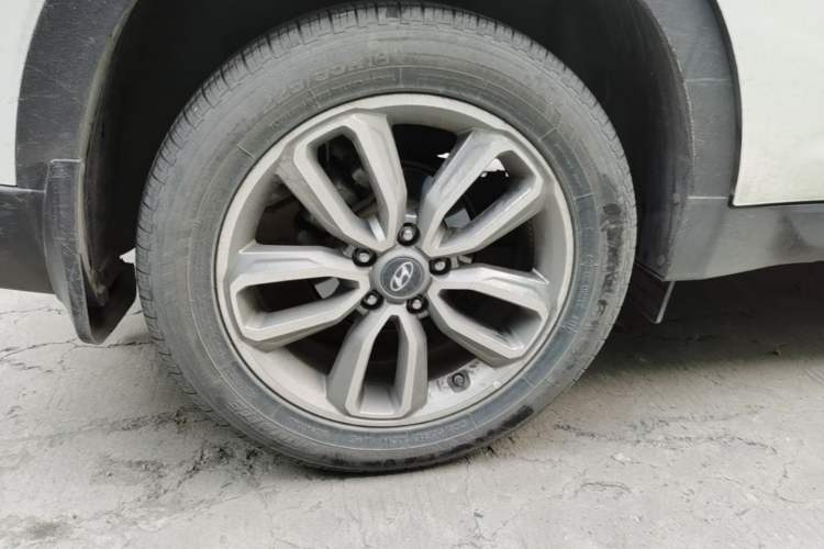 Used Hyundai ix35 2018 2.0L Automatic 2WD Zhiyong·Changxiang Edition Right Rear Wheel Hub