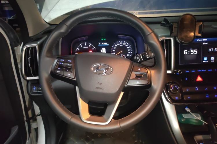 Used Hyundai ix35 2018 2.0L Automatic 2WD Zhiyong·Changxiang Edition Steering Wheel