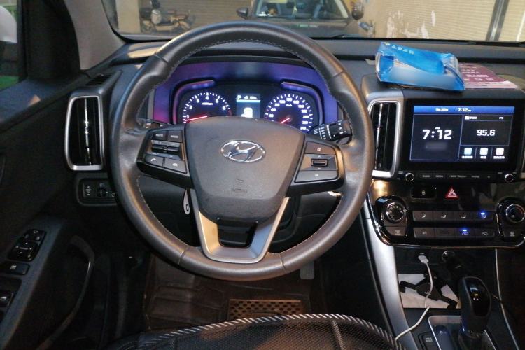 Used Hyundai ix35 2018 2.0L Automatic 2WD Zhiyong·Changxiang Edition Steering Wheel