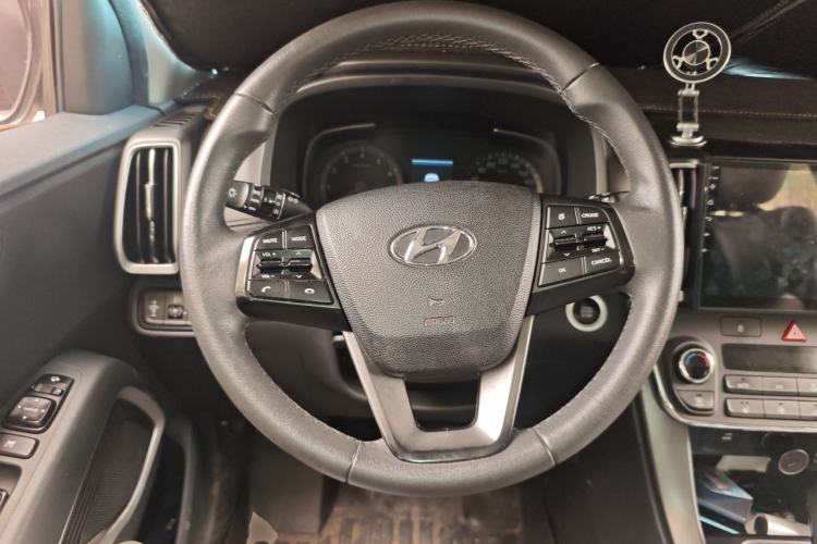 Used Hyundai ix35 2018 2.0L Automatic 2WD Zhiyong·Changxiang Edition Steering Wheel