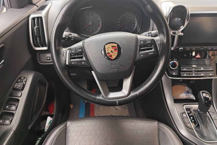 Used Hyundai ix35 2018 2.0L Automatic Two-Wheel Drive Zhiyong·Changlian Edition Steering Wheel