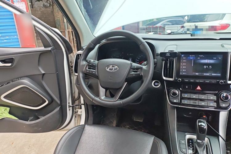 Used Hyundai ix35 2018 2.0L Automatic 2WD Zhiyong·Changxiang Edition Steering Wheel