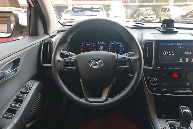 Used Hyundai ix35 2018 2.0L Automatic 2WD Zhiyong·Changxiang Edition Steering Wheel