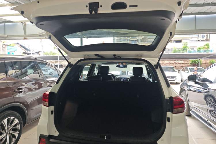 Used Hyundai ix35 2018 2.0L Automatic 2WD Zhiyong·Changxiang Edition Trunk