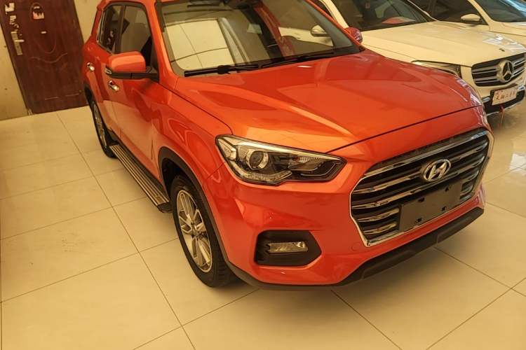 Used Hyundai ix35 2018 2.0L Automatic 2WD Zhiyong·Changxiang Edition Front Right 45 Deg